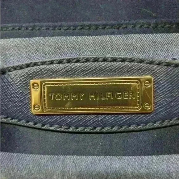 Tommy‎ Hilfiger purse and matching wallet - Picture 10 of 16